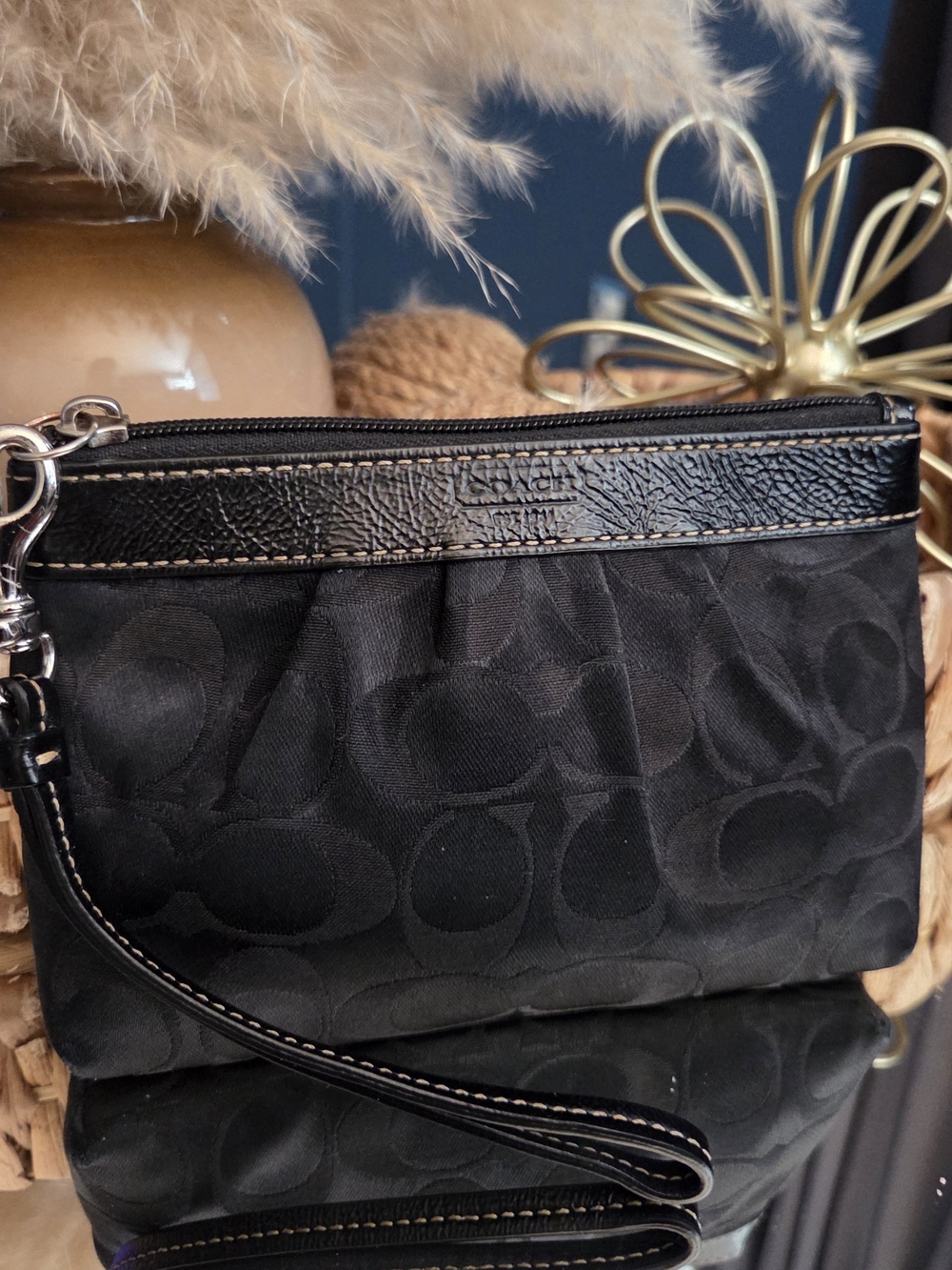 Coach Black Signature C Jacquard Fabric Patent Leather Wristlet - Picture 1 of 7